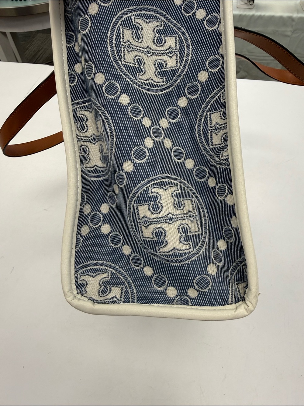 TORY BURCH • Small T monogram denim tote purse - Picture 11 of 12